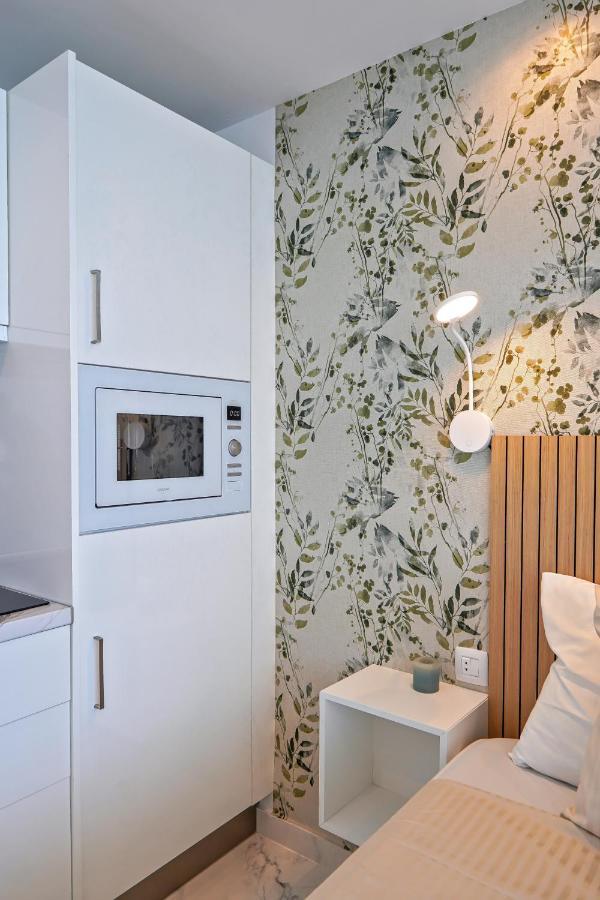 Stylish Modern Studio With Ocean View And Pools, 1001, Ponderosa Playa de las Americas  Exterior photo